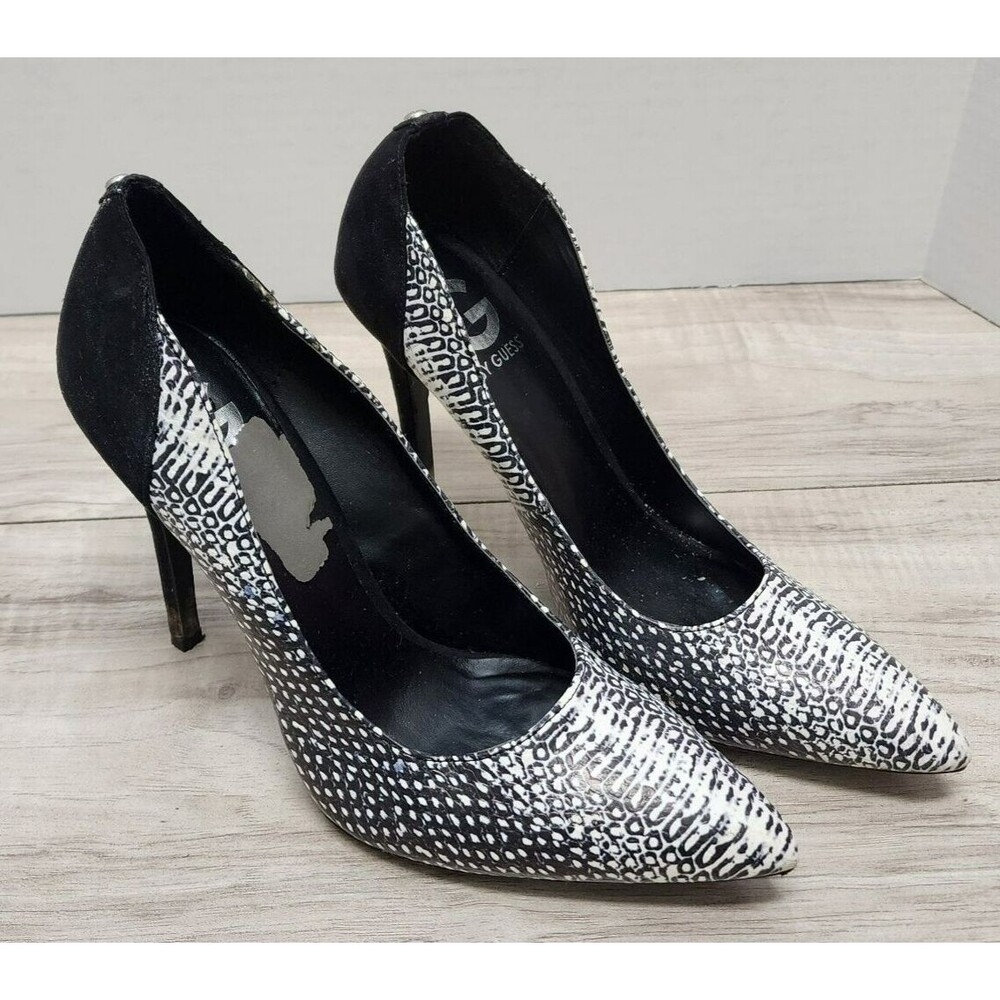 G by Guess Felisity3 Black & White Snakeskin Patten Stiletto Woman's Size 7.5